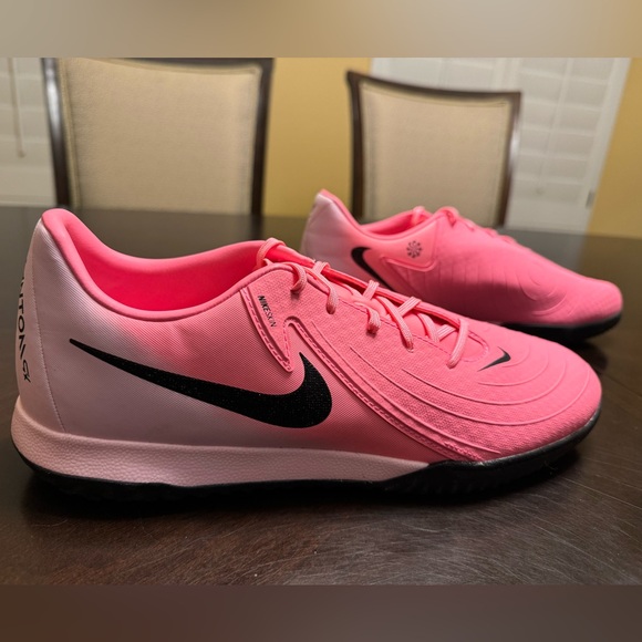 New Nike Phantom GX 2 Academy IC Mad Brillliance Pack Pink Soccer Cleats Size 11 - Picture 4 of 14